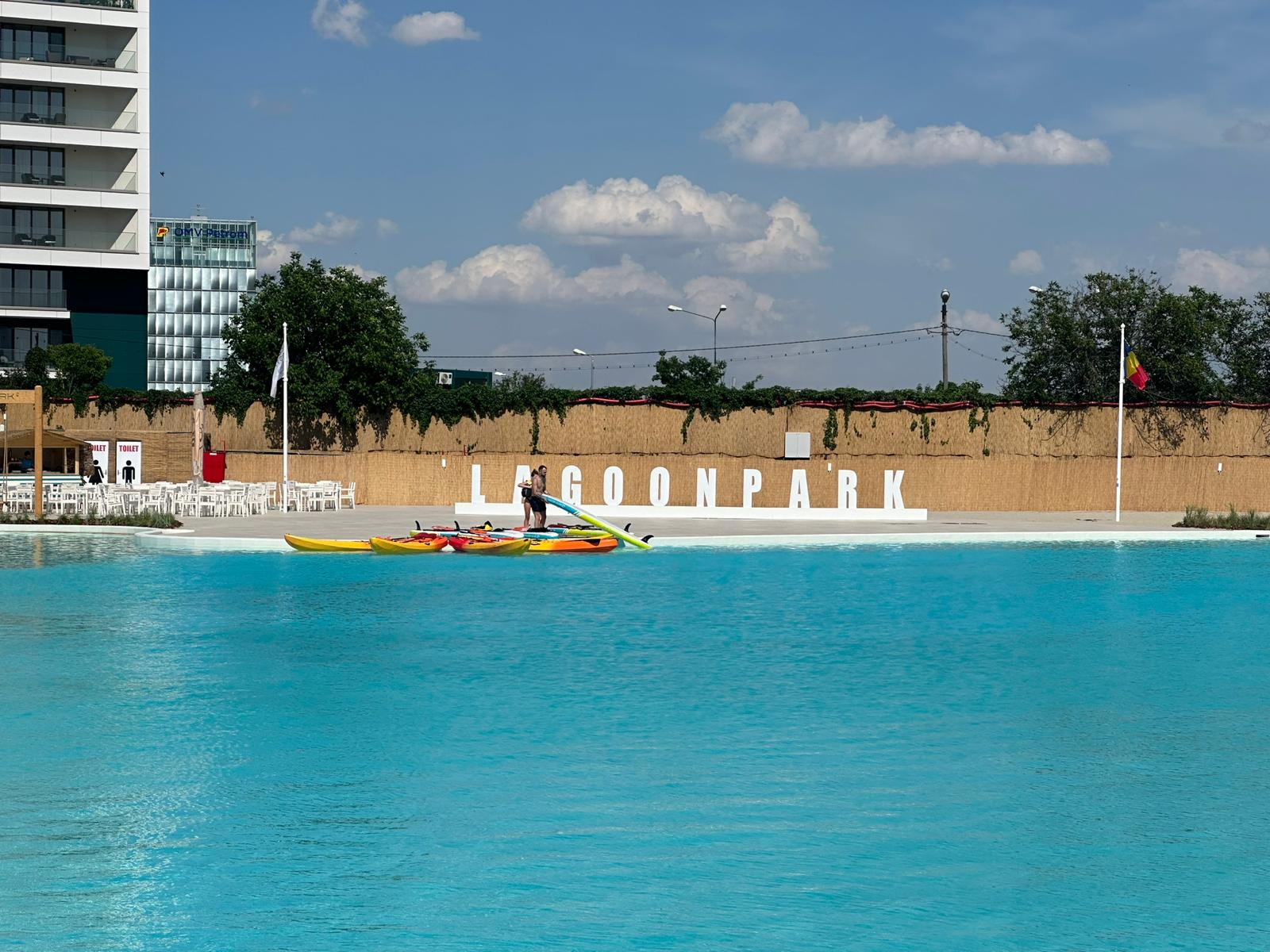 Plajă artificială în nordul Bucureștiului