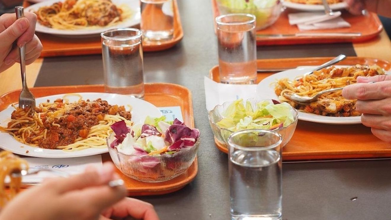 Alocații de hrană mai mari pentru românii vulnerabili