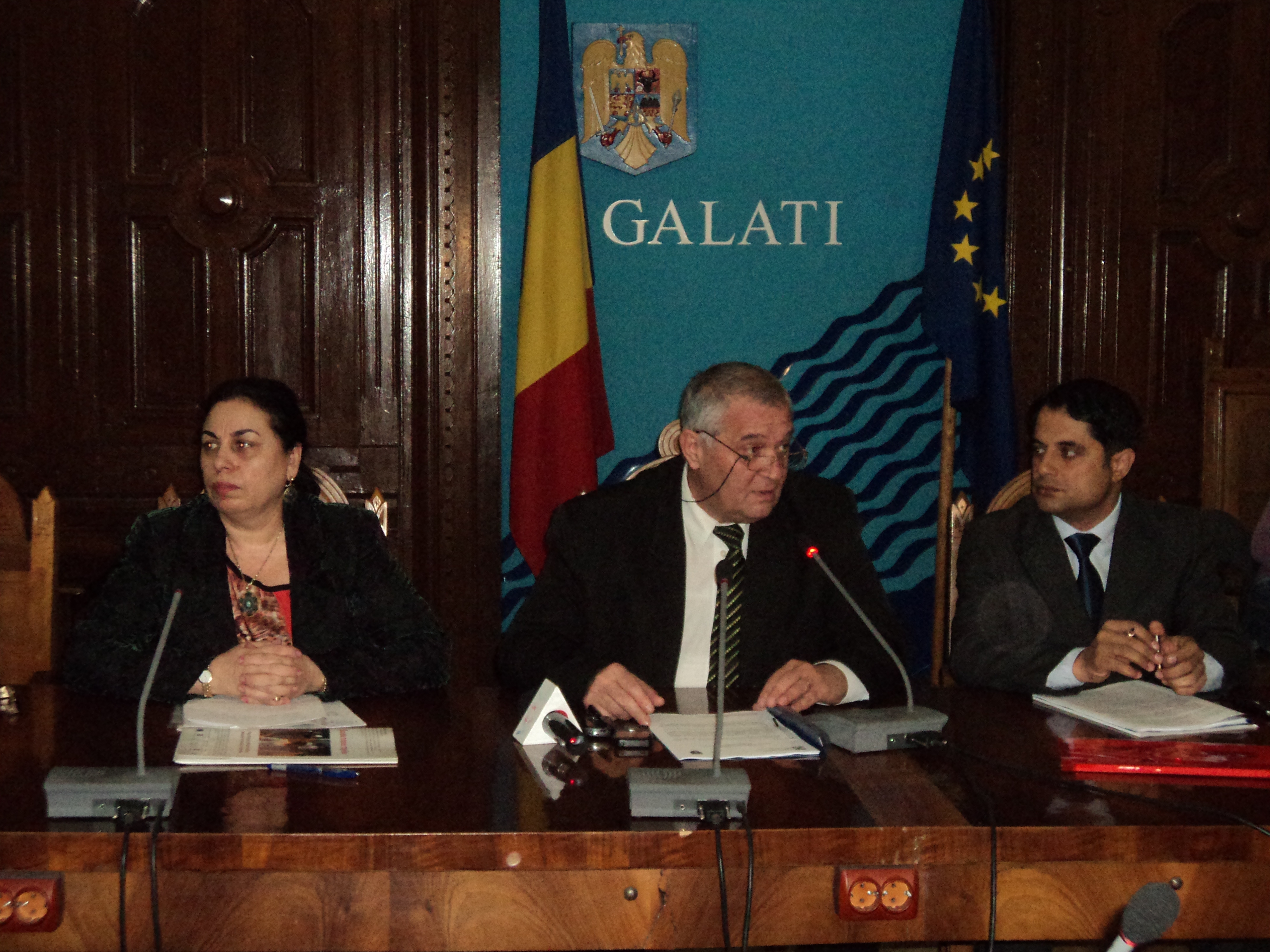 O problemă cu bătaie lungă pentru romi: Fără certificate de naştere, fără drepturi