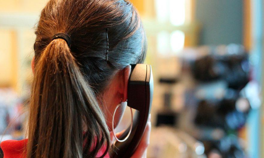 Call-center ANRE pentru schimbarea furnizorilor de gaze și energie