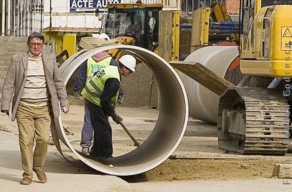 Centrul Galaţiului, cu măruntaiele răscolite 