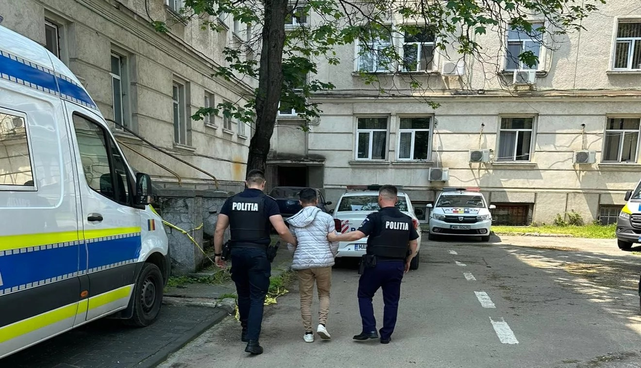 Tânăr gălăţean reținut pentru şantaj şi amenințare