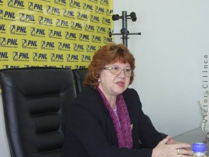 Majoritatea manualelor sunt vechi, unele depăşite