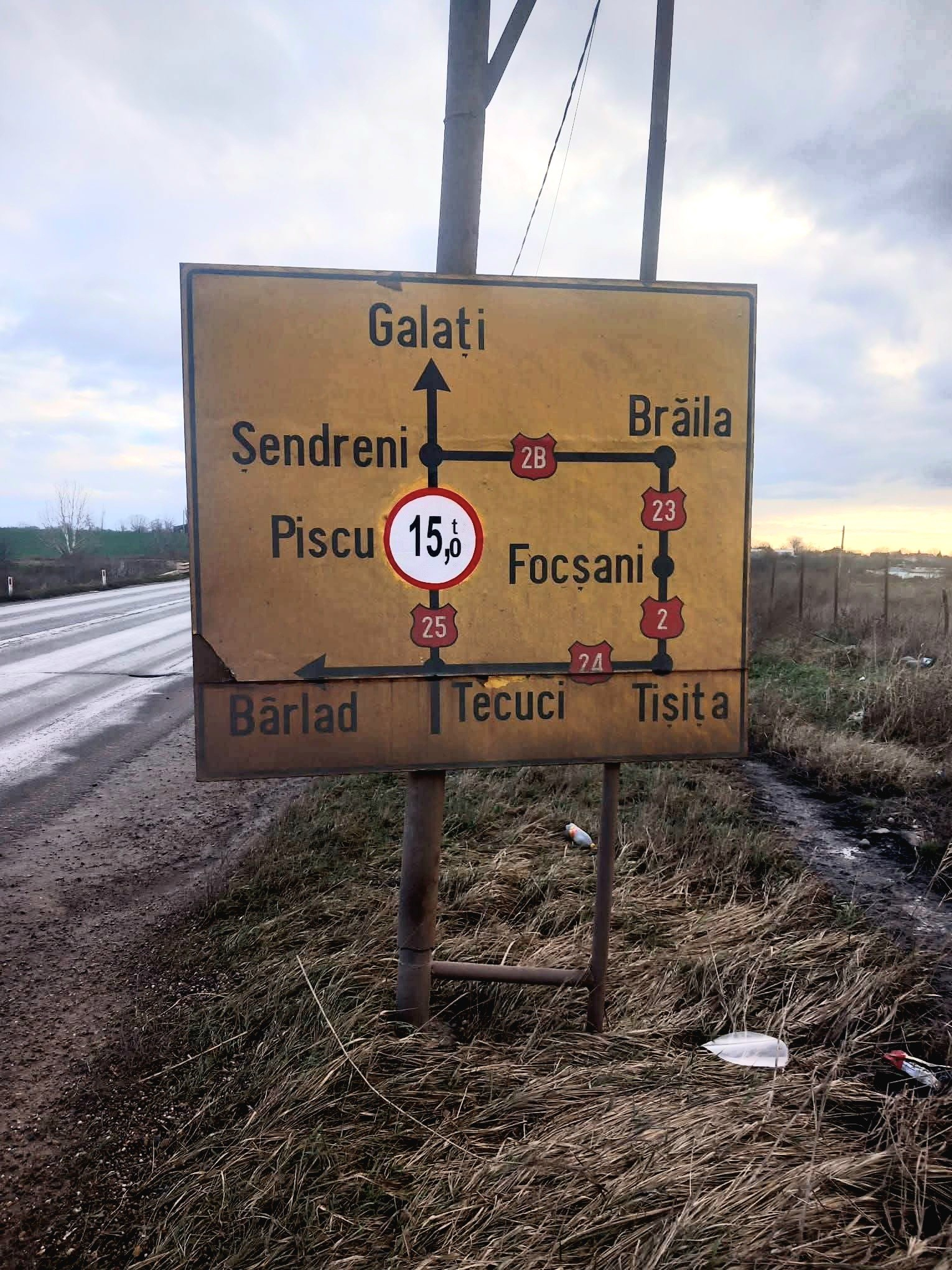 Trafic restricționat pe DN 25, din cauza unui pod degradat