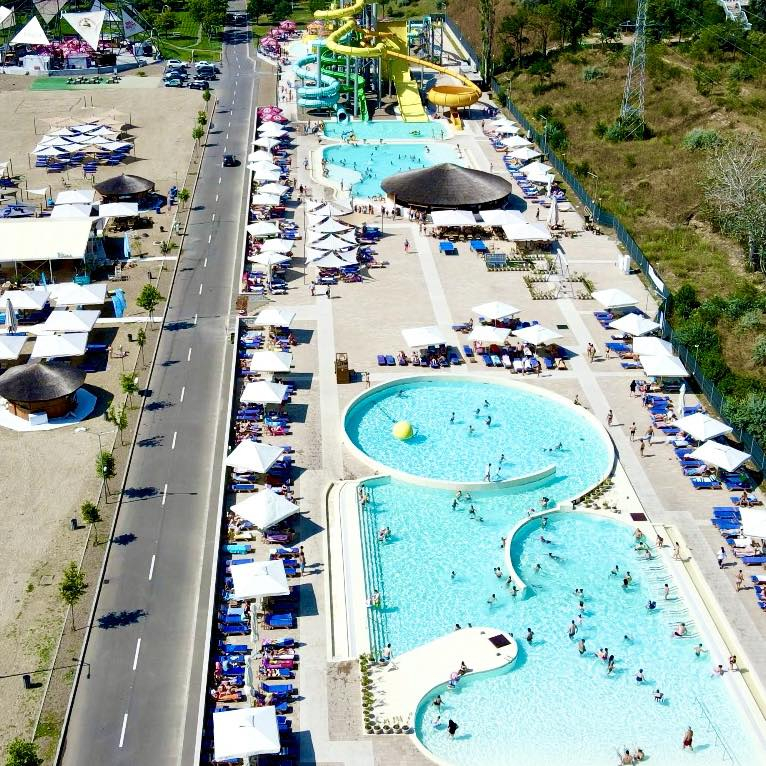 Piscină încălzită pentru copii, dar și tarife mai mari, la Plaja „Dunărea”