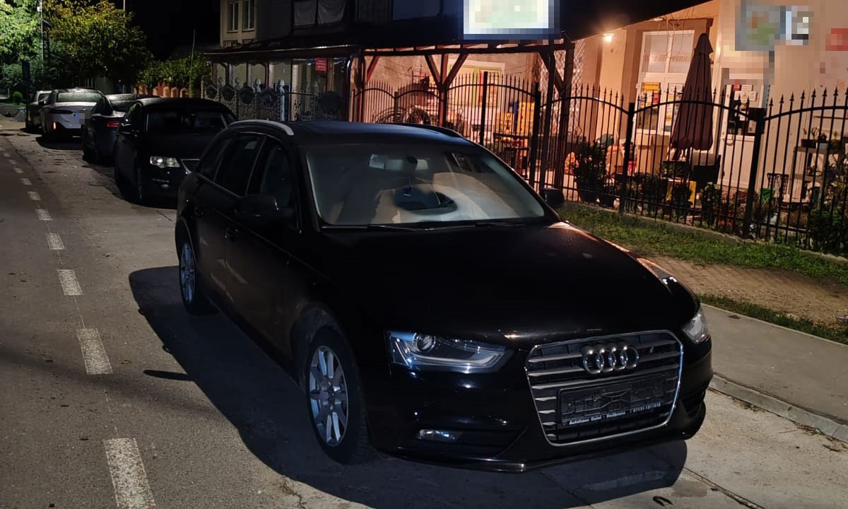 Depistat la volanul unui autoturism radiat