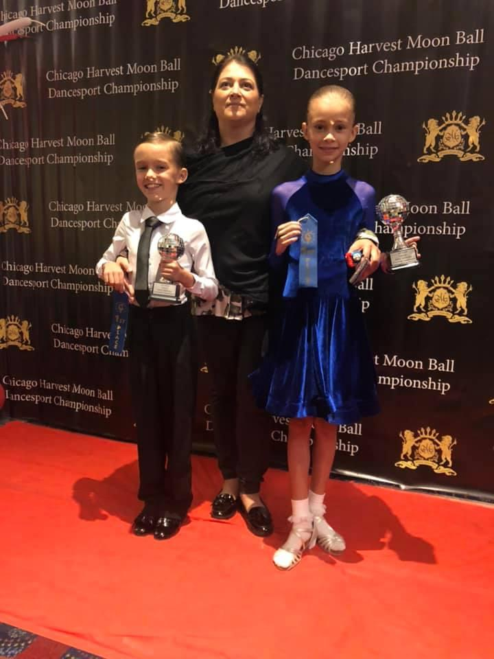 A tras lozul câștigător. O gălățeancă și-a deschis școală de dans în SUA