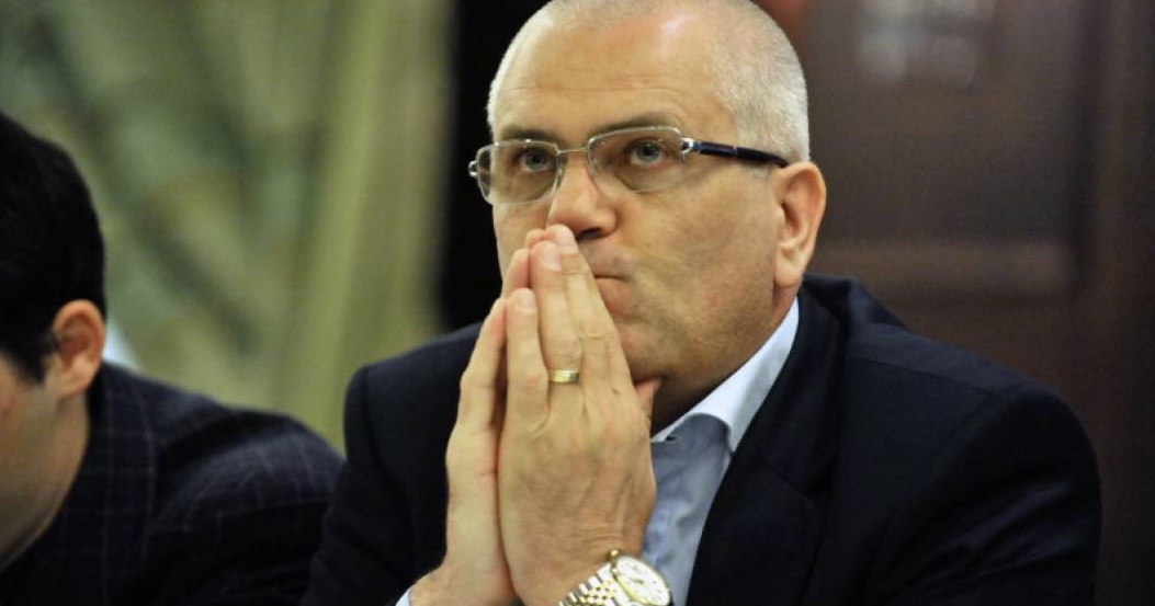 Pieleanu și canapeaua de împăcare