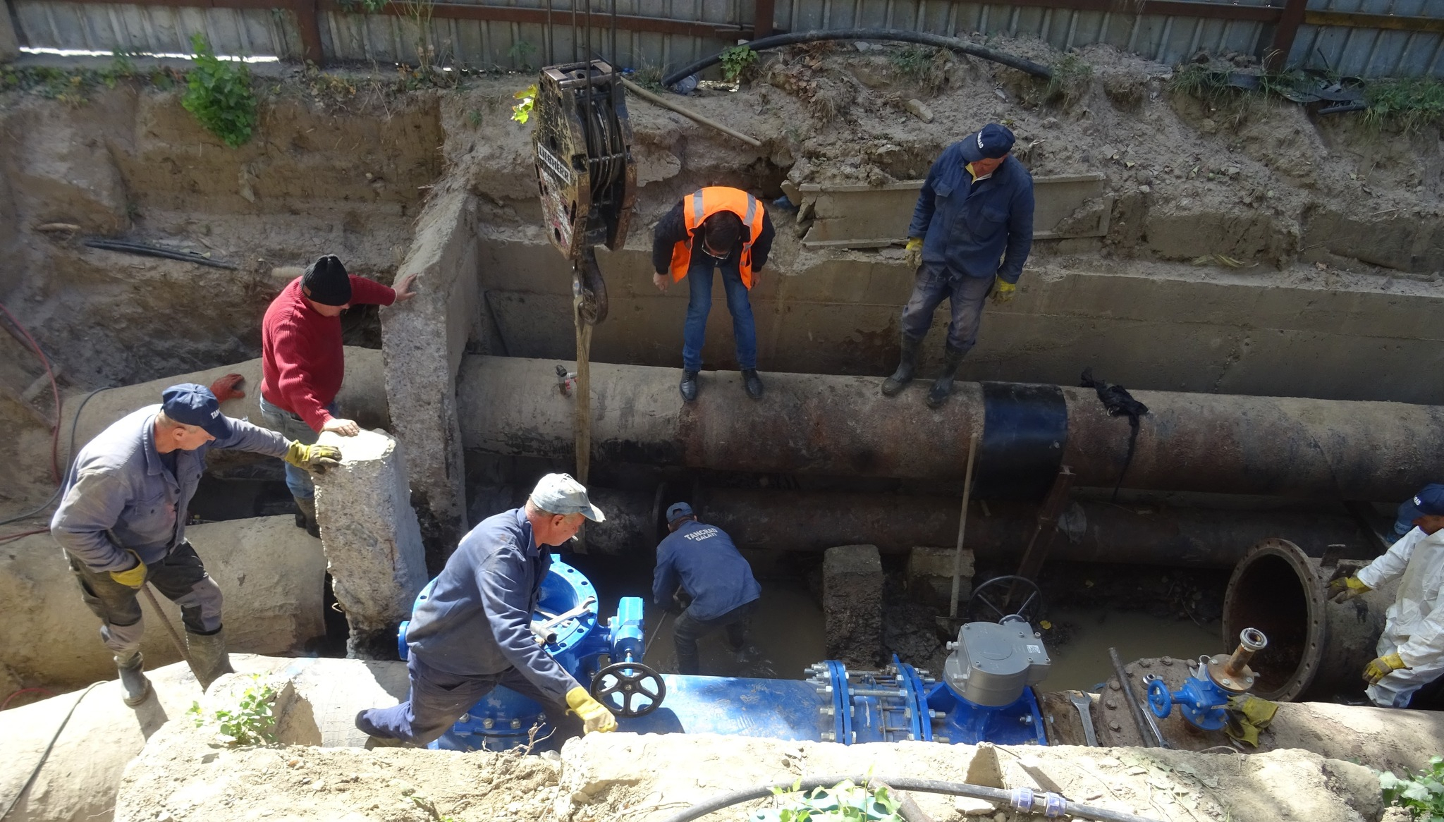 Comisia Europeană a blocat fondurile pentru toate lucrările la rețelele de apă și canalizare