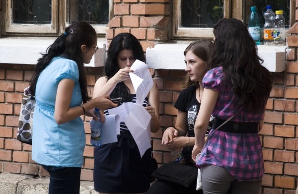 Mâine se dă startul la examenul de titularizare