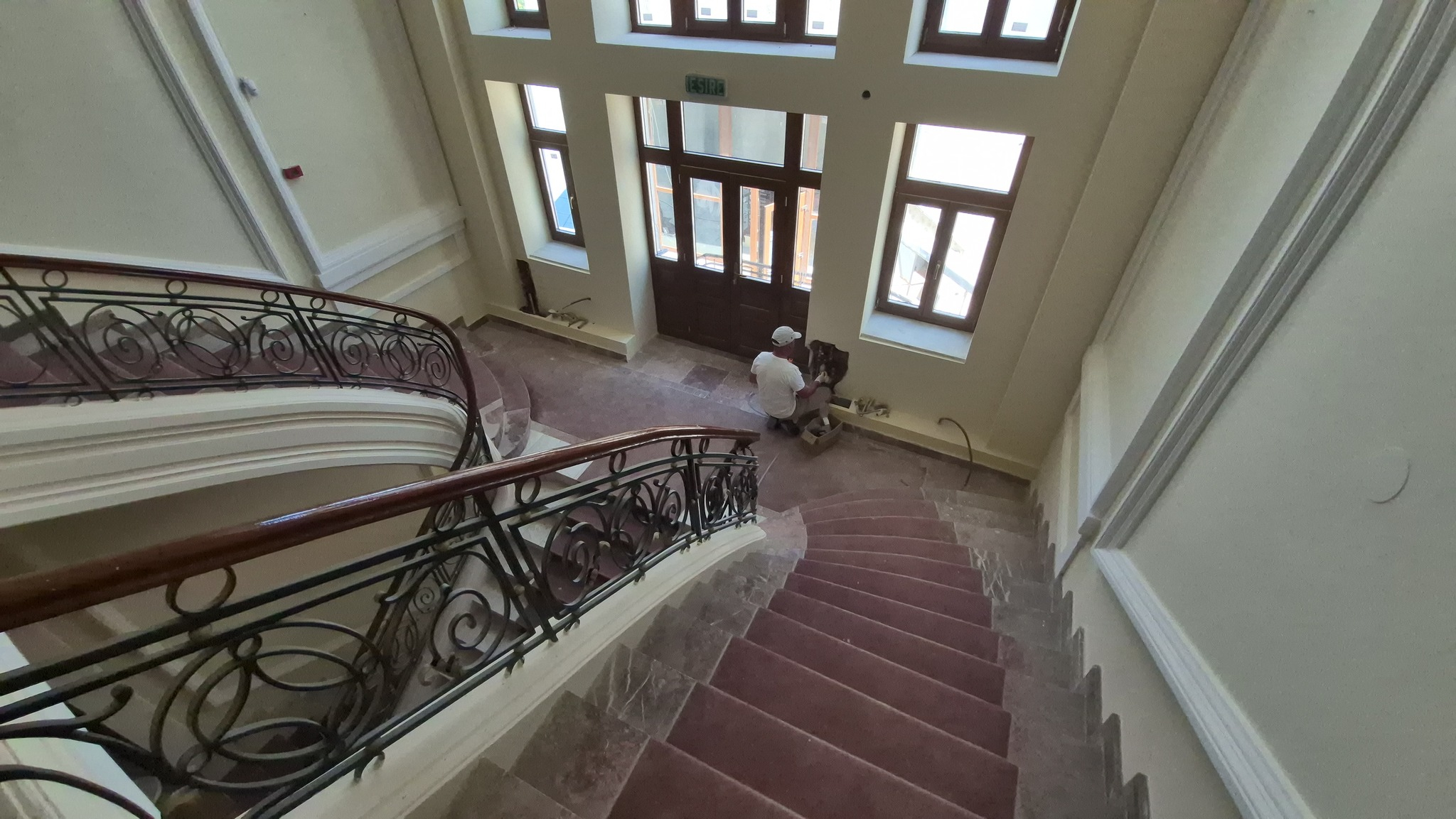 A fost reziliat contractul pentru lucrările de renovare de la Biblioteca „V.A. Urechia”