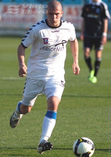 Mai pleacă Bourceanu?