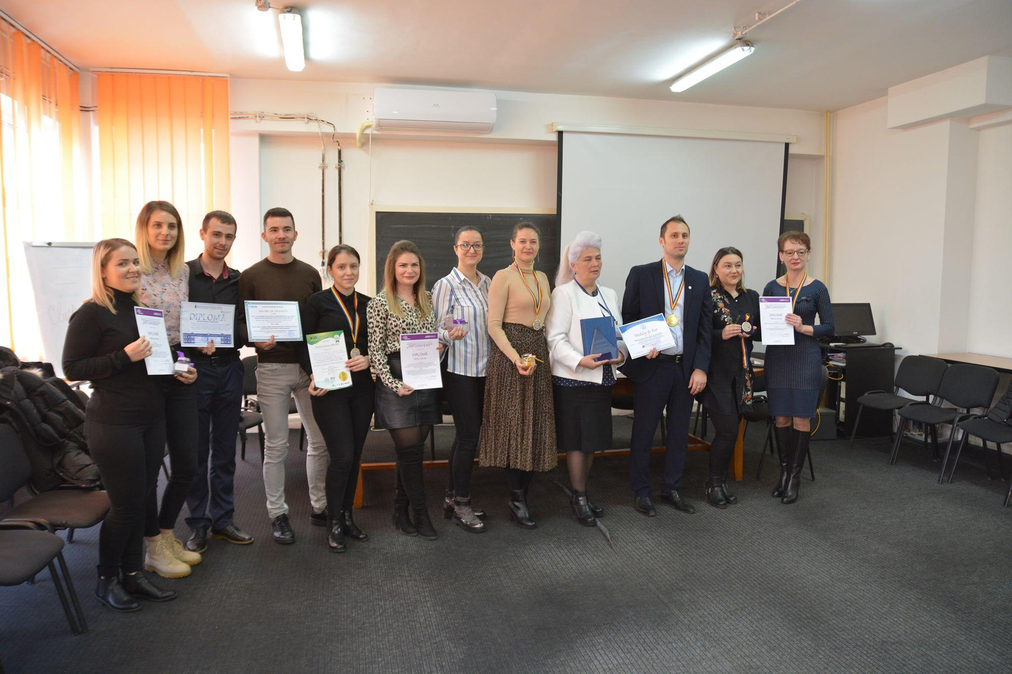 Nouă medalii de aur şi un trofeu pentru Universitate