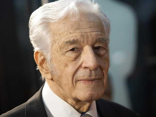 Urna cu cenuşa regizorului Sergiu Nicolaescu a fost înhumată la Cimitirul Bellu Militar