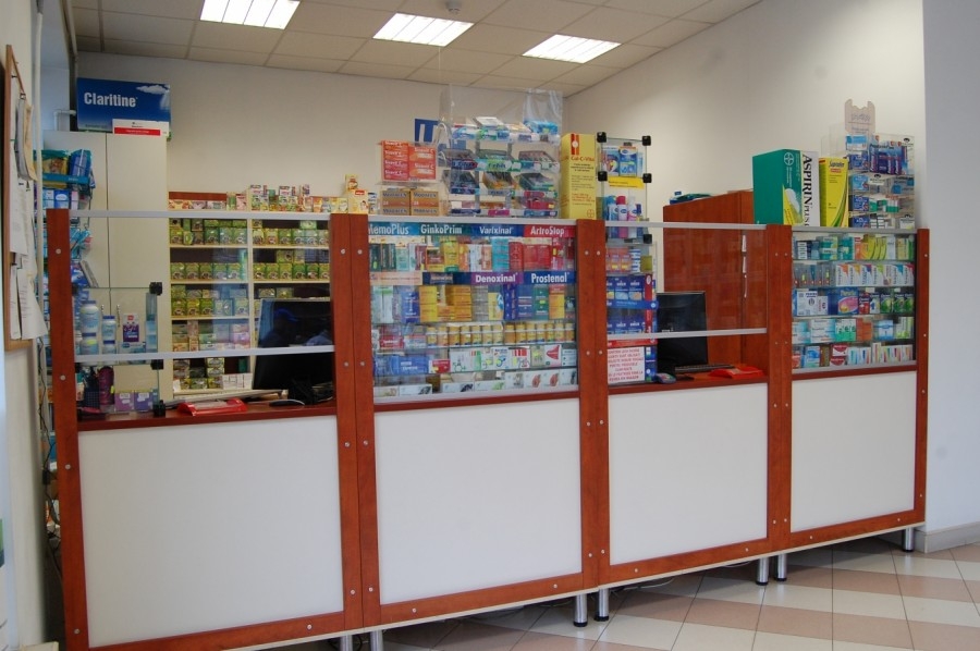 51 de molecule noi, la un pas de lista de COMPENSATE