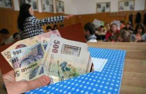 Consiliul Judeţean al Elevilor vrea un sondaj despre corupţia şcolară