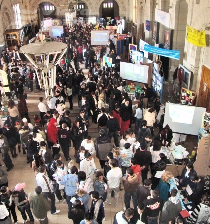 Pe 18 iunie, start la completarea opţiunilor pentru admiterea la clasa a IX-a