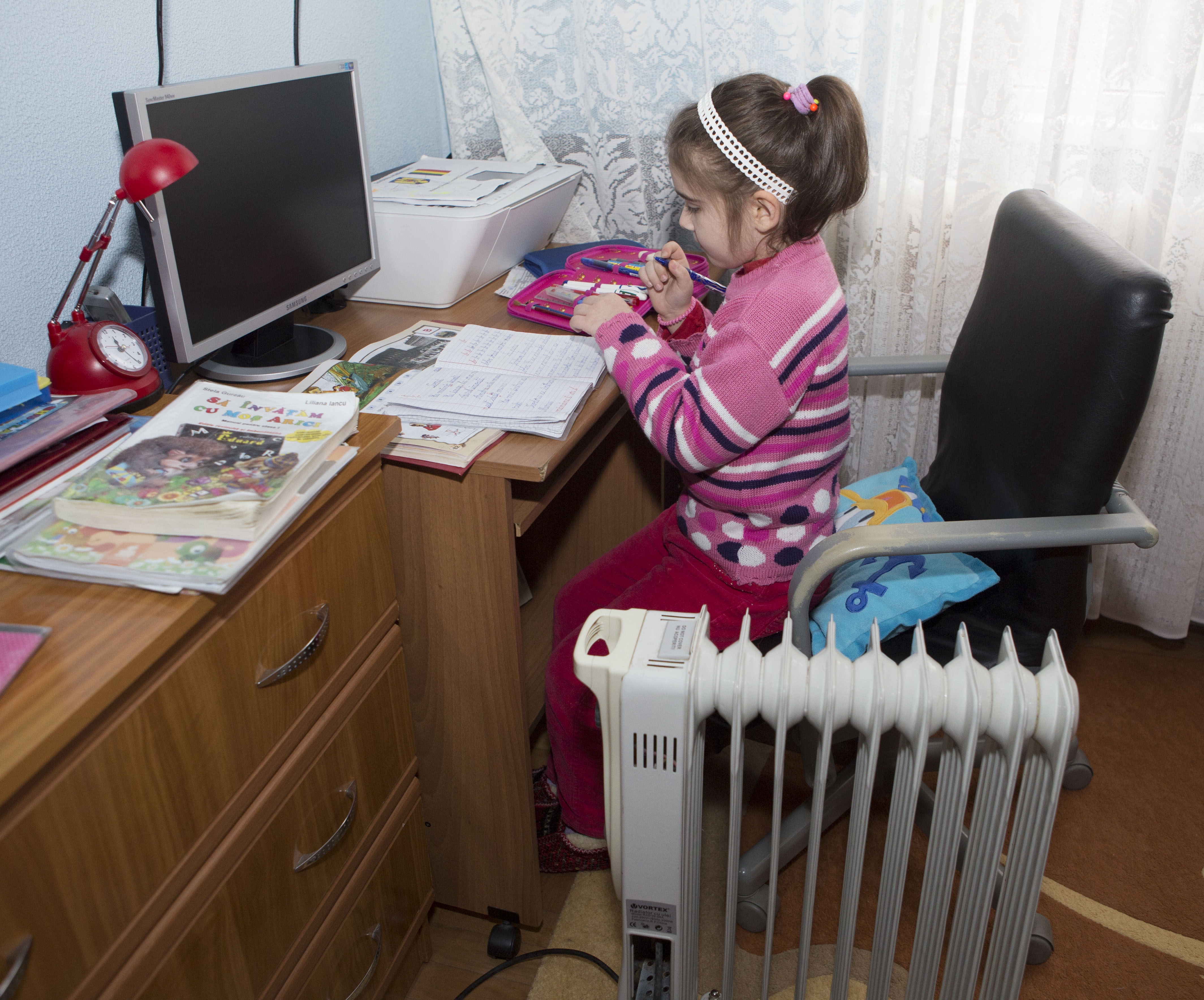 La iarnă, DEZASTRU la Galaţi! ELECTRICA ATRAGE ATENŢIA: "Reţeaua nu poate face faţă mijloacelor de ÎNCĂLZIRE"