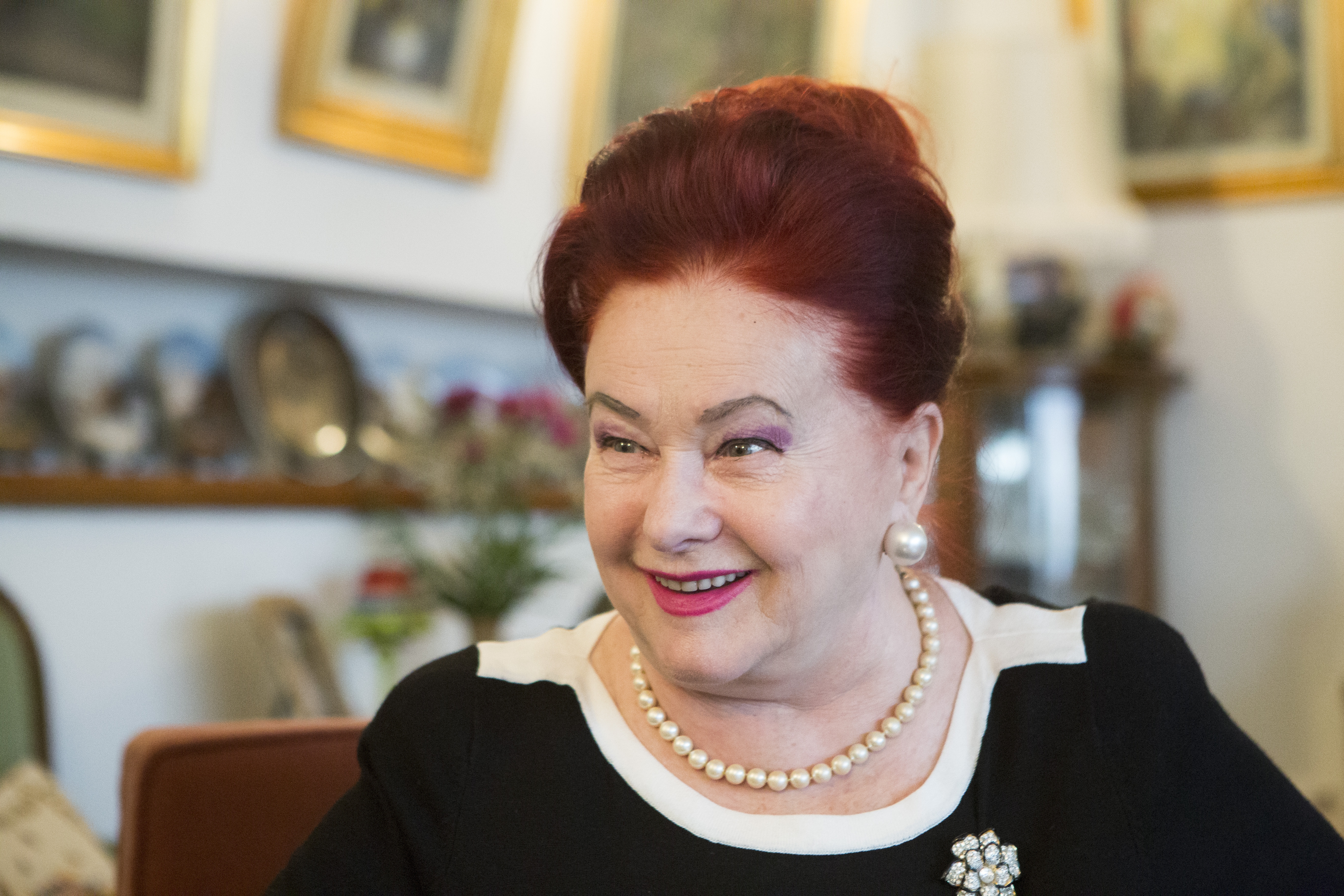 Interviuri de top. Mâine, în Viaţa liberă, Stela Popescu – Doamna Teatrului de Revistă