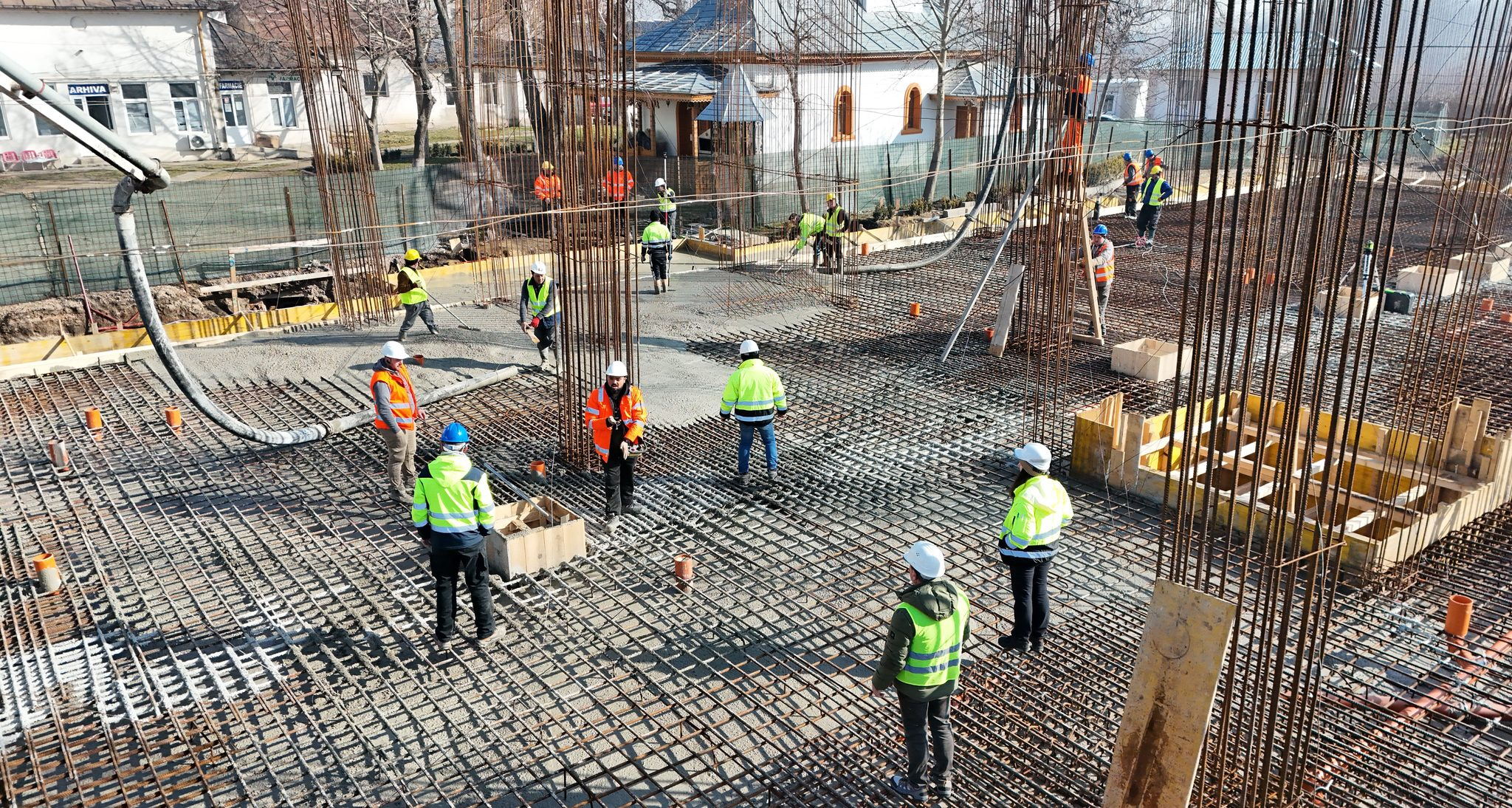 A început turnarea fundației noului spital din Tecuci