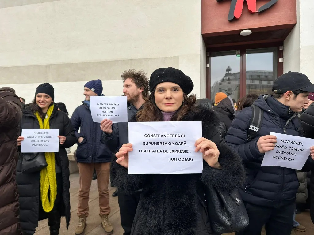 Protest al artiştilor împotriva normării timpului de muncă