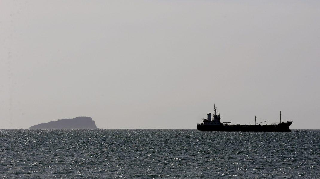 Navigatori români, răpiți în largul coastelor statului Benin