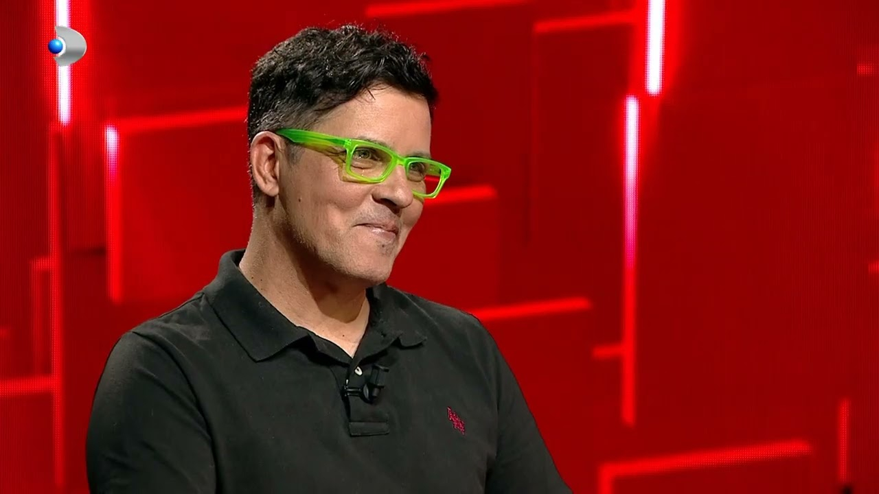 Fericit sub papucul nevestei!