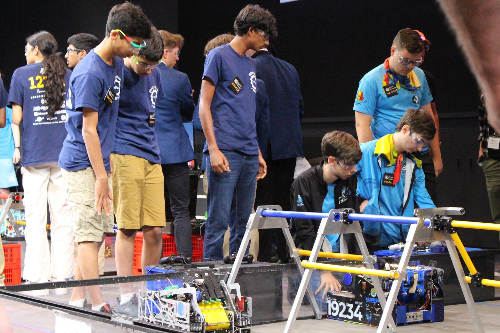 Roboțelul „Dobrin”, record mondial la categoria solo