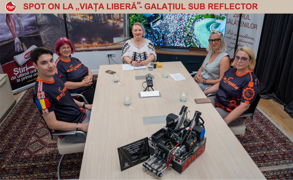 Gala Excelenţei în Educaţie, de la 450 la peste 1.000 de premianţi în patru ani. Printre ei, şi echipa de robotică RoSophia