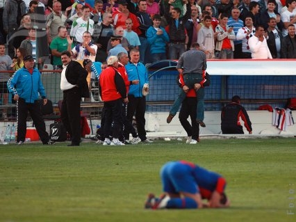 Oţelul, lider pe tot anul 2010!