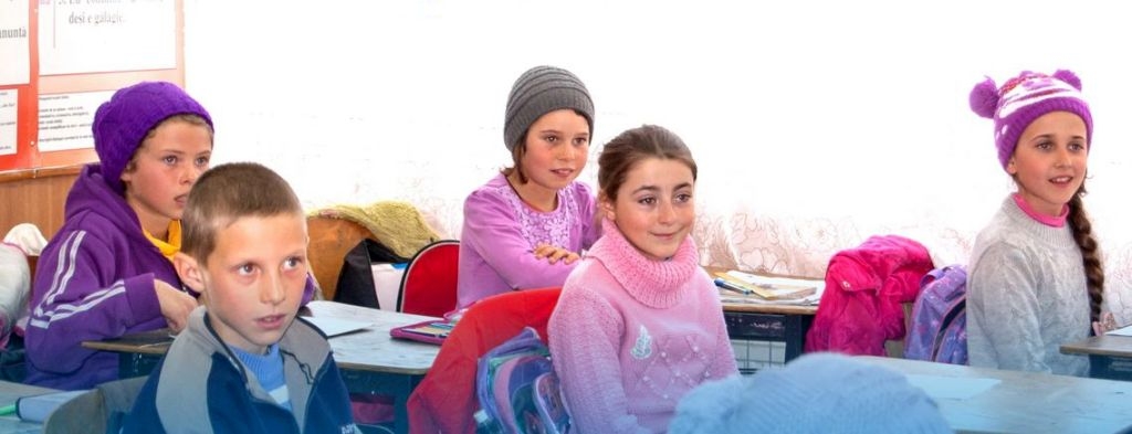 CAMPANIE UMANITARĂ/ ”Dăruieşte alături de noi”