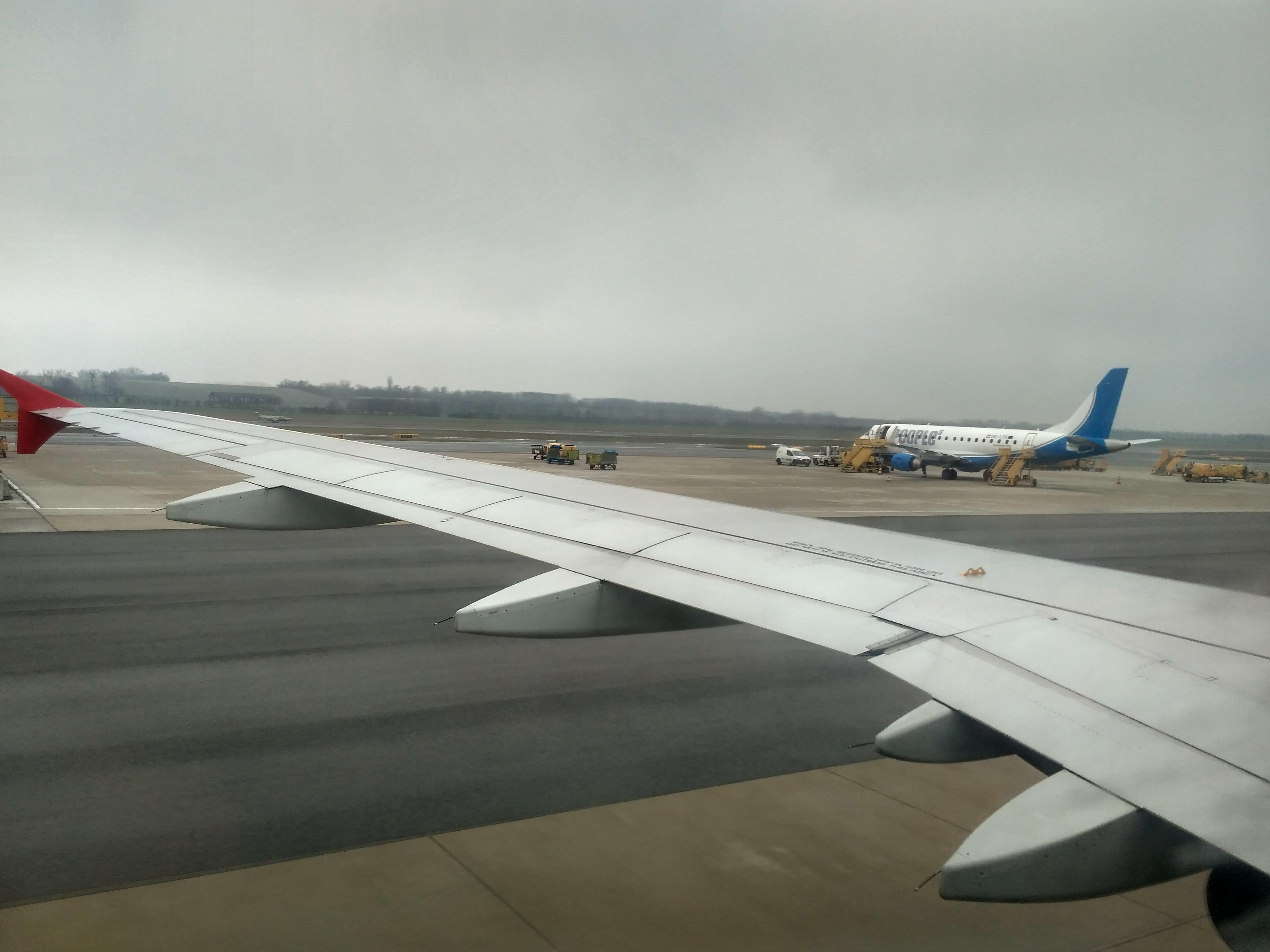 EXCLUSIV. Conform consultanţilor plătiţi de Consiliul Judeţean, Galaţiul are nevoie de aeroport internaţional