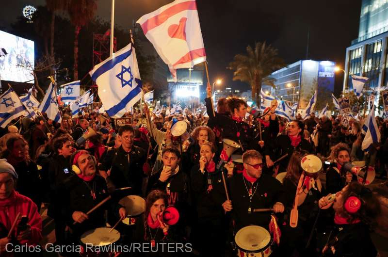 Mii de israelieni au protestat împotriva guvernului