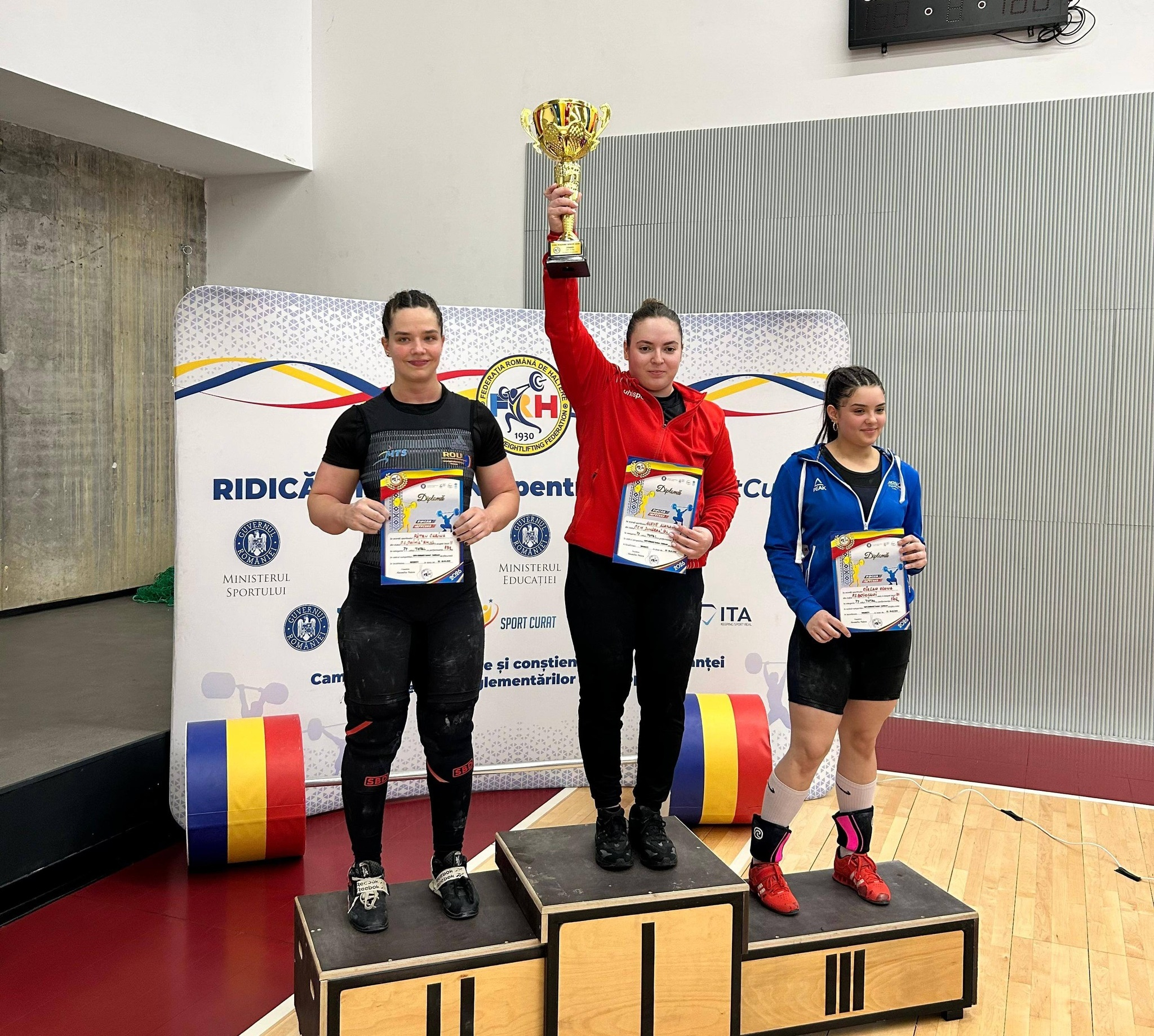 Alexandra Alexe, succes clar în „Cupa României” la haltere