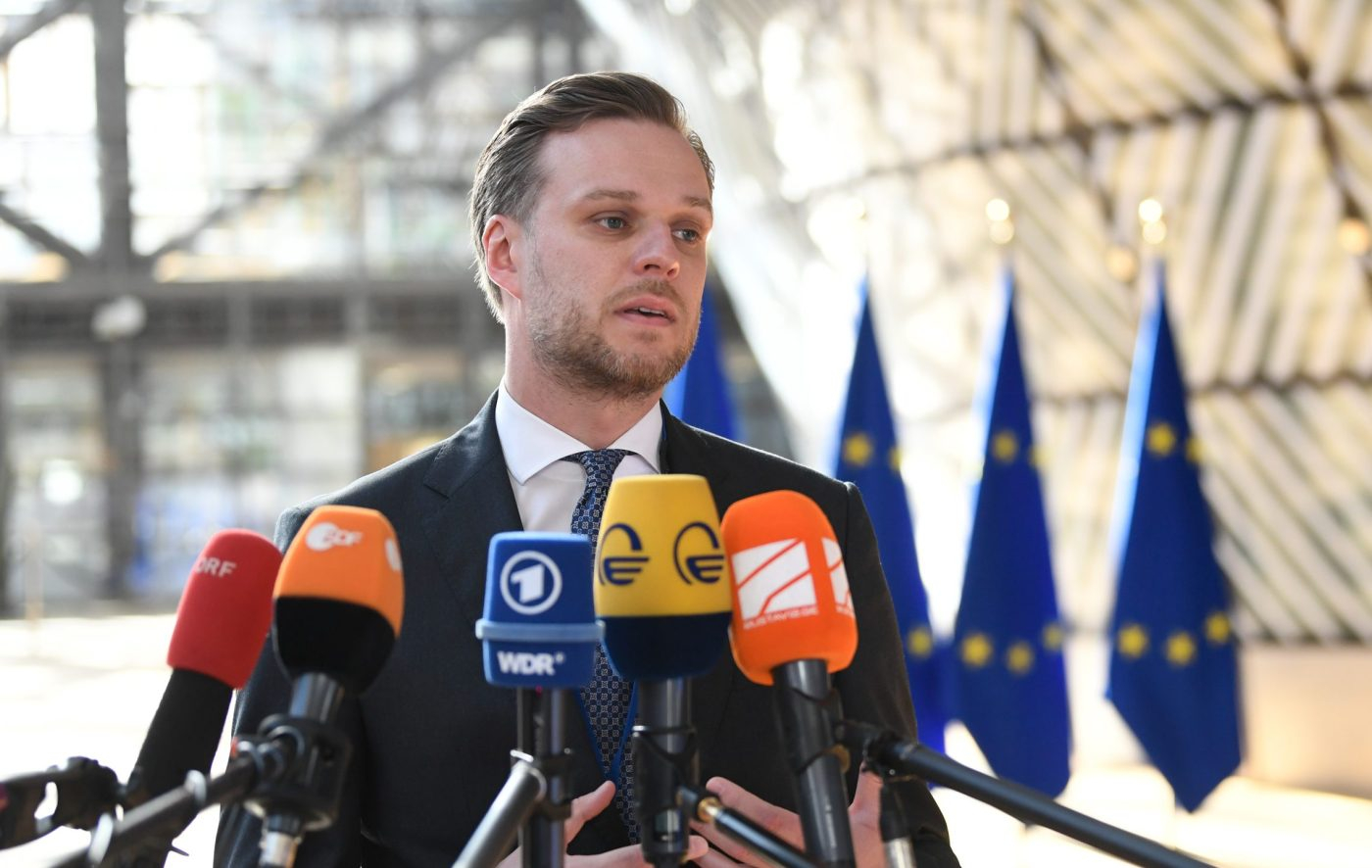 „Ucraina trebuie să utilizeze fără restricții capacitățile militare”. Lituania susține poziția Kievului