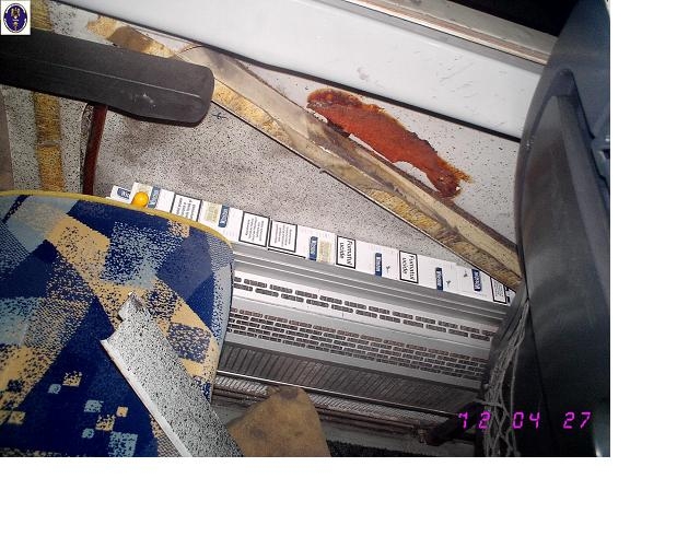 300 de pachete de ţigări confiscate la frontieră