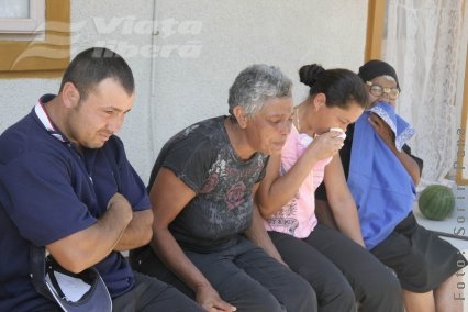 Executat în mijlocul satului