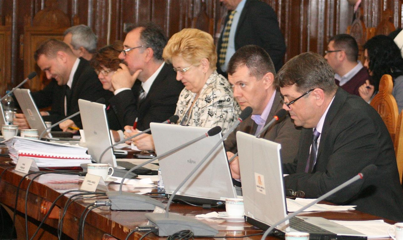 Venituri duble faţă de cheltuieli la Consiliul Judeţului Galaţi