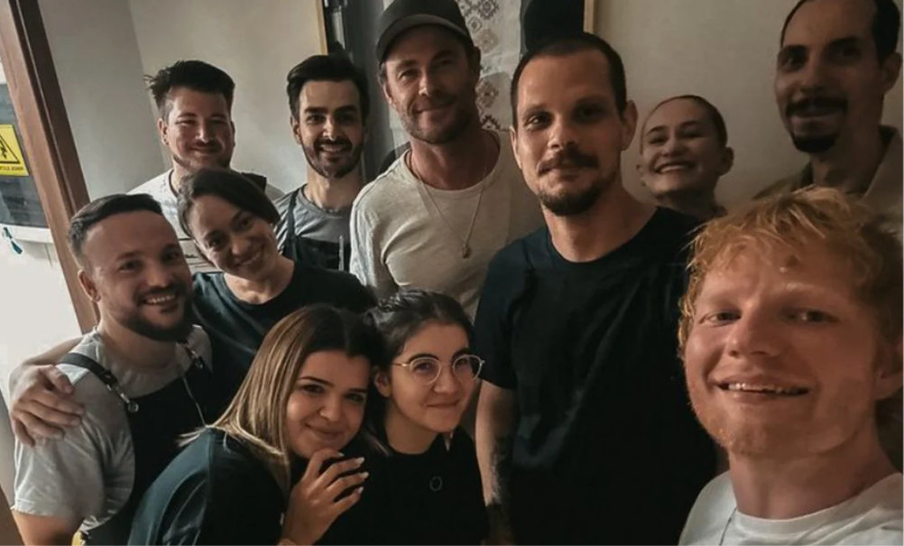 Ed Sheeran şi Chris Hemsworth au mâncat la restaurantul lui Alex Petricean