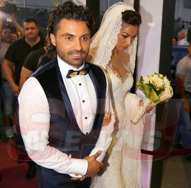 Mireasa, "ca o maimuţă deghizată"