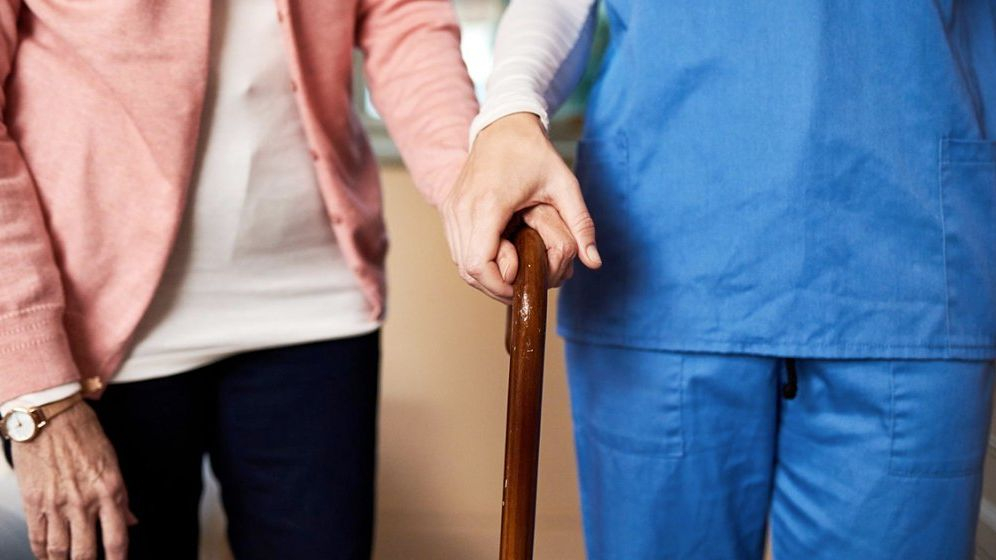 Bulgarii și românii, cea mai mică speranță de viață din Uniunea Europeană