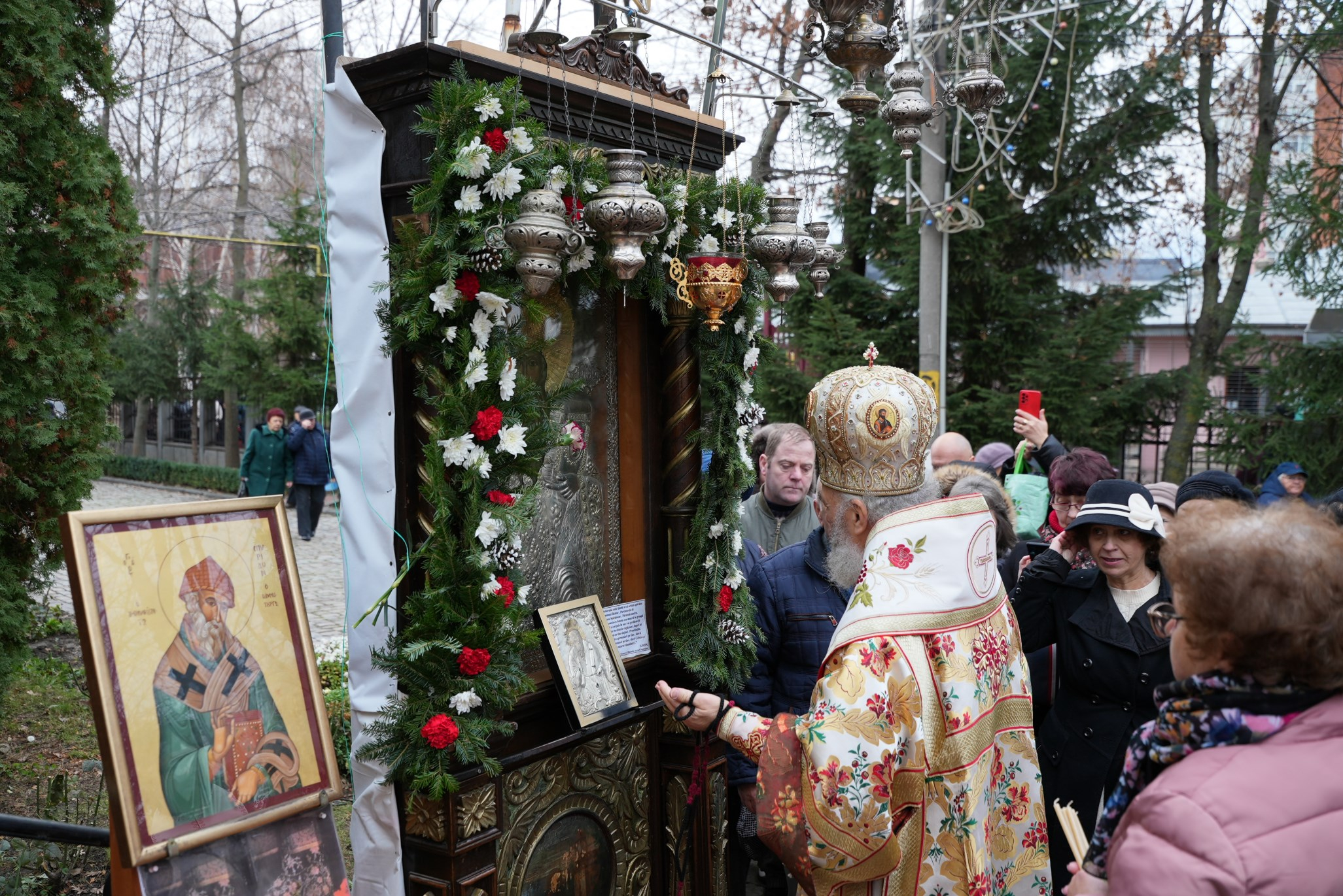 Hram la biserica gălățeană ocrotită de Sfântul Spiridon