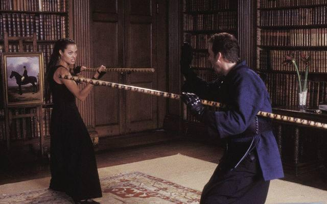 Angelina Jolie munceşte din greu pentru ”The Eternals”