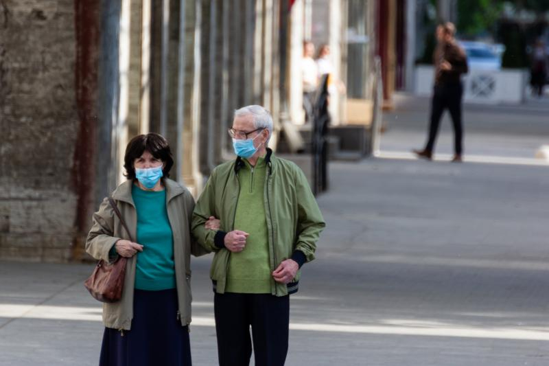 O nouă serie de RESTRICȚII sanitare, în toată țara, începând de luni