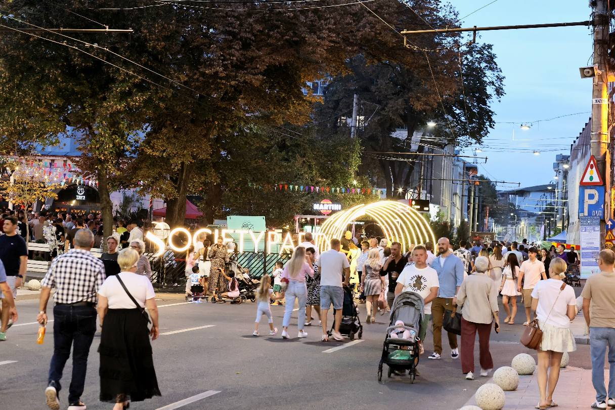 Capitala distracției pentru întreaga familie. Galațiul a vibrat între mișcare, jocuri și lectură (FOTO)