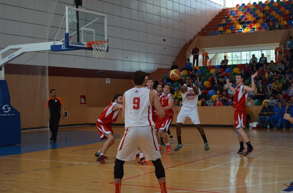 ÎNCEPE "Final Four" la Galaţi: Echipa masculină de baschet luptă pentru promovare