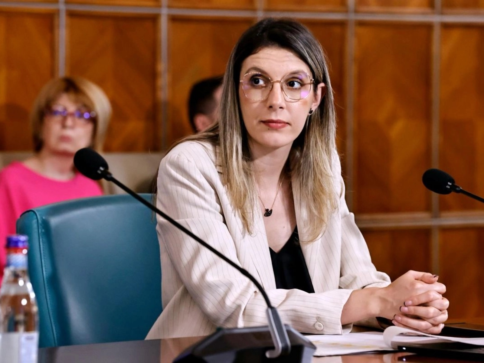 Unde-i legea lui Arhimerde, nu-i tocmeală