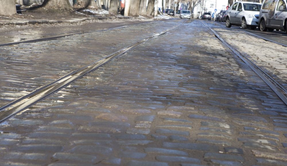 Modernizare cu bani de la BERD. Cine va fi diriginte de şantier pentru strada Mihai Bravu