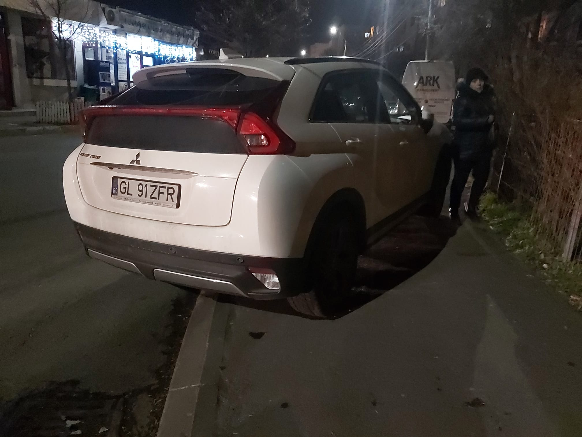 Poza zilei: Parcarea care ne bagă la dietă