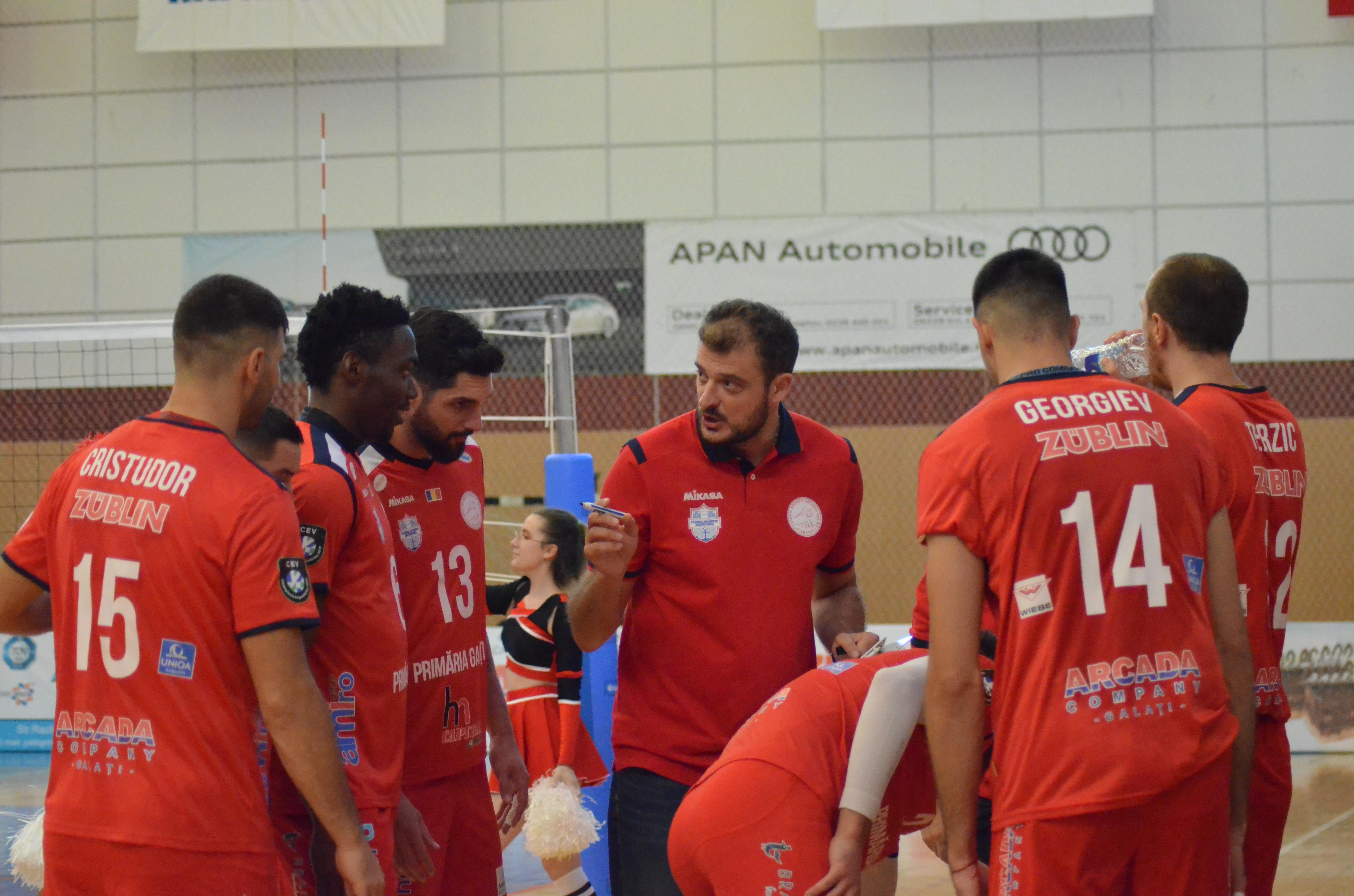 CSM Arcada a făcut recital în faţa oltenilor